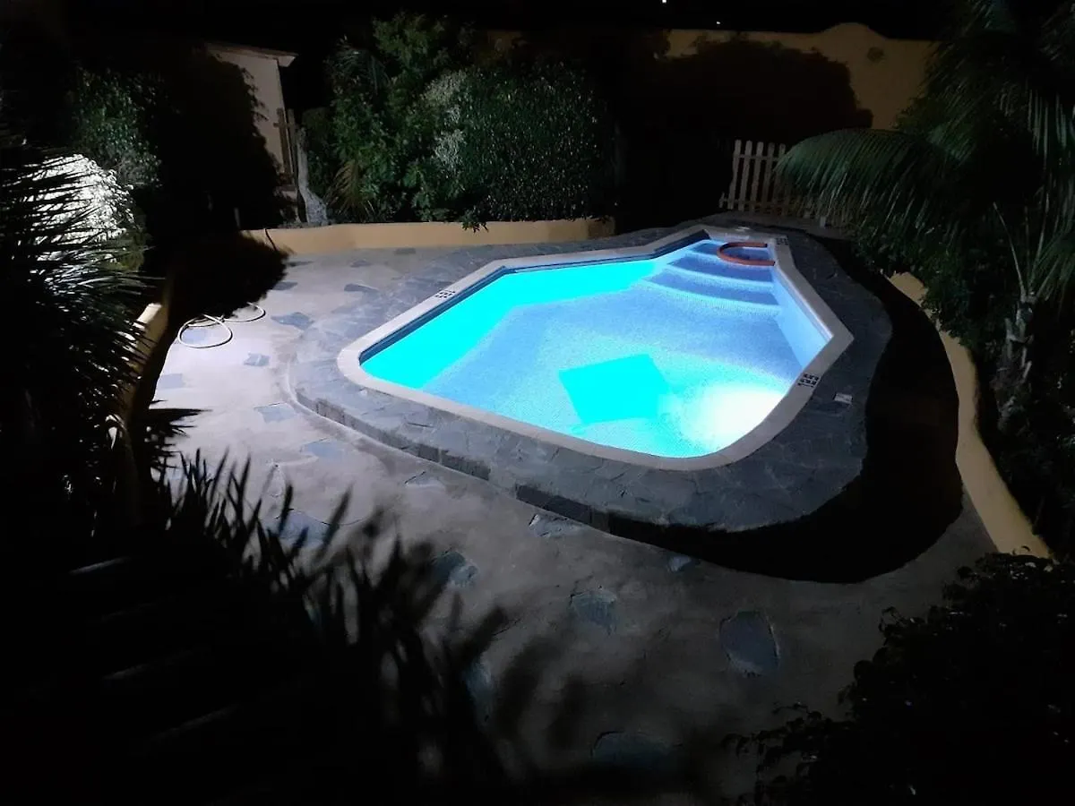 Eden Rentals North Paradise 'House A' Santa Catalina